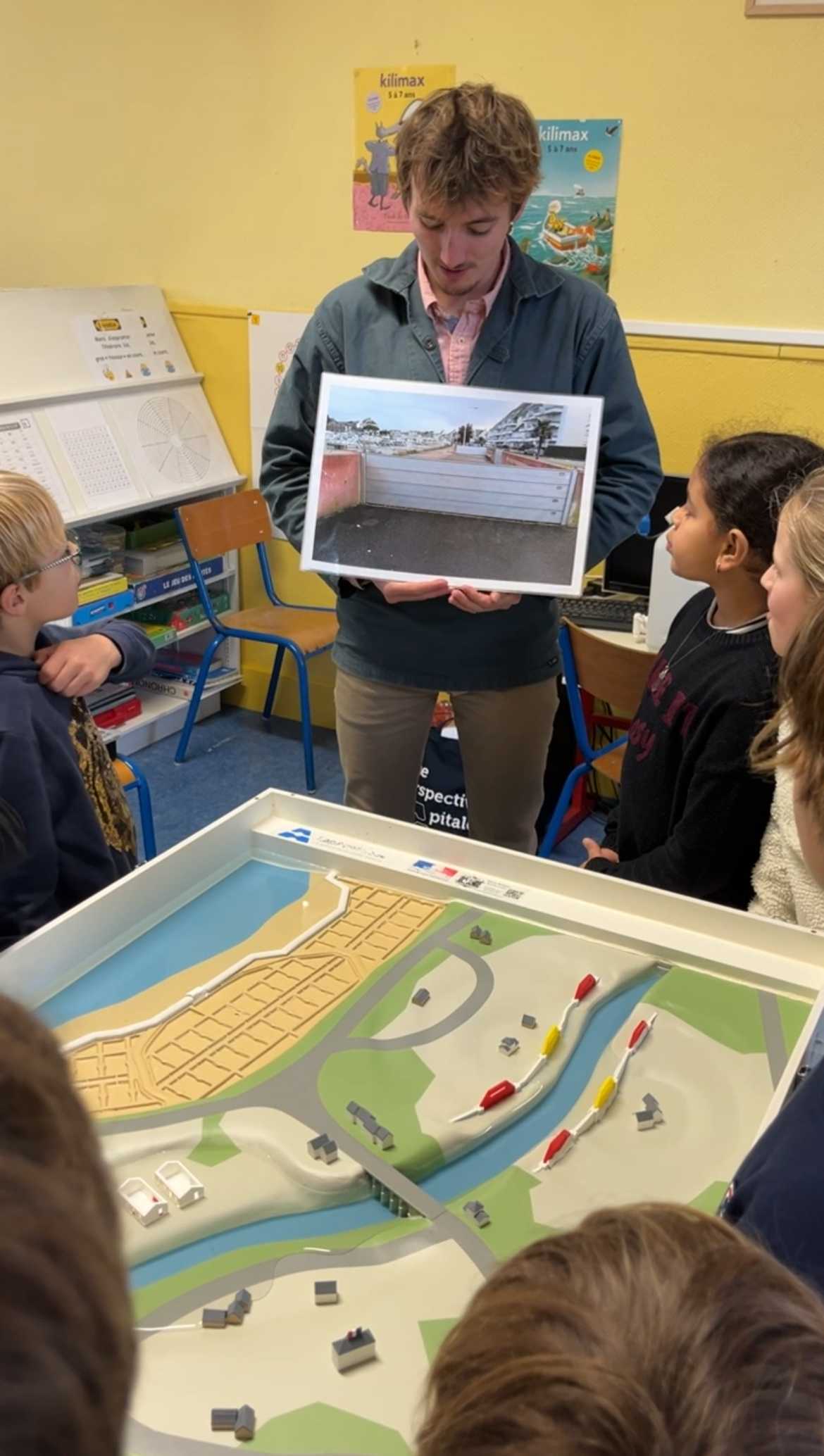 Intervention de Lucas Sachaux dans une classe